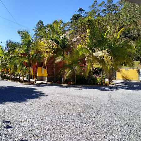 Pousada Recanto Das Flores Nova Friburgo Exterior photo
