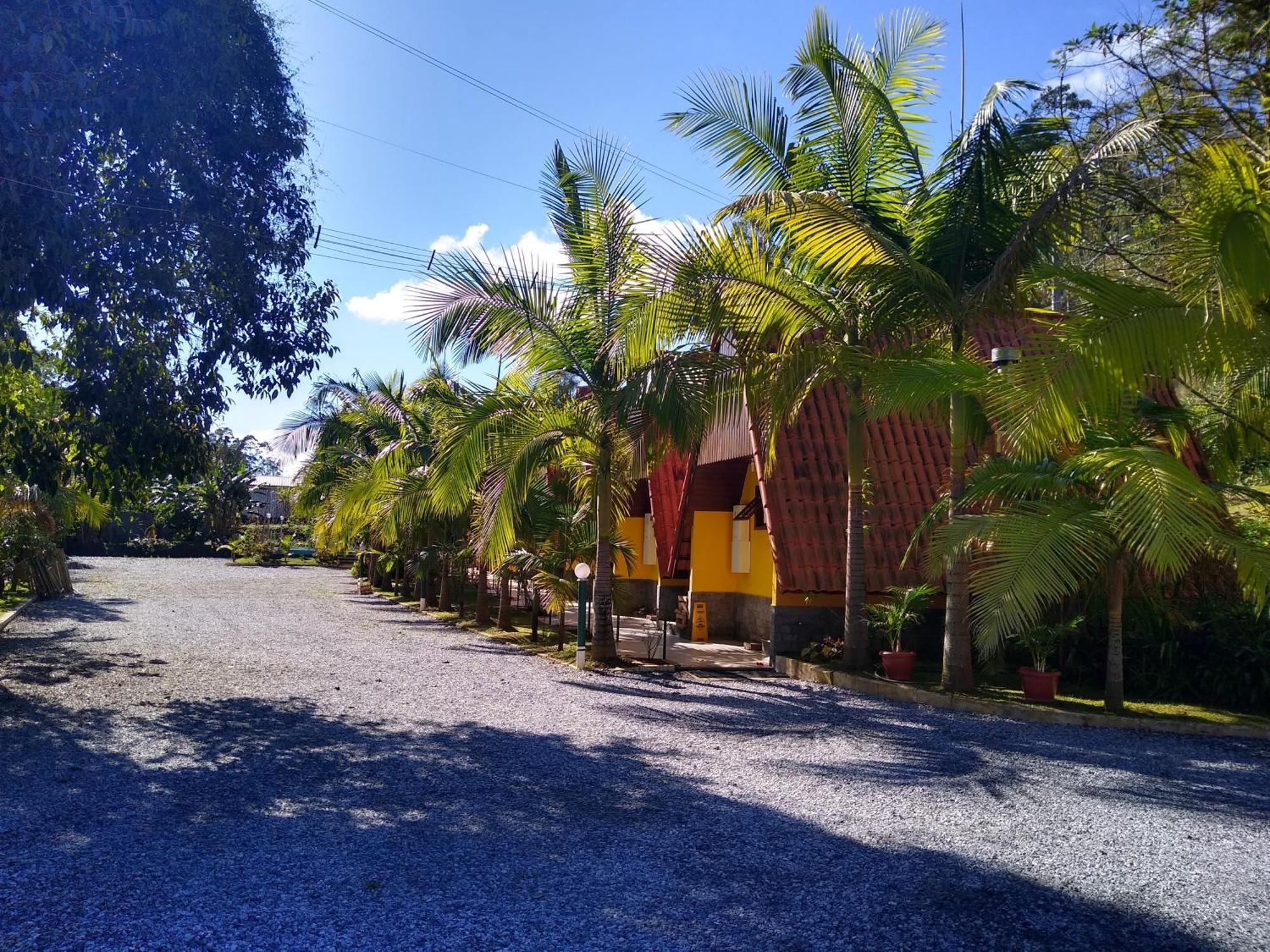 Pousada Recanto Das Flores Nova Friburgo Exterior photo